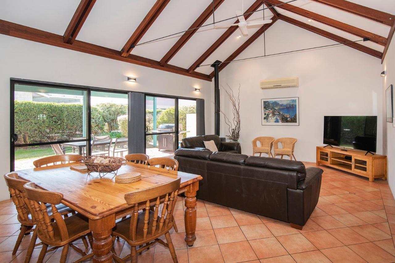 Dunsborough Beach Cottages エクステリア 写真